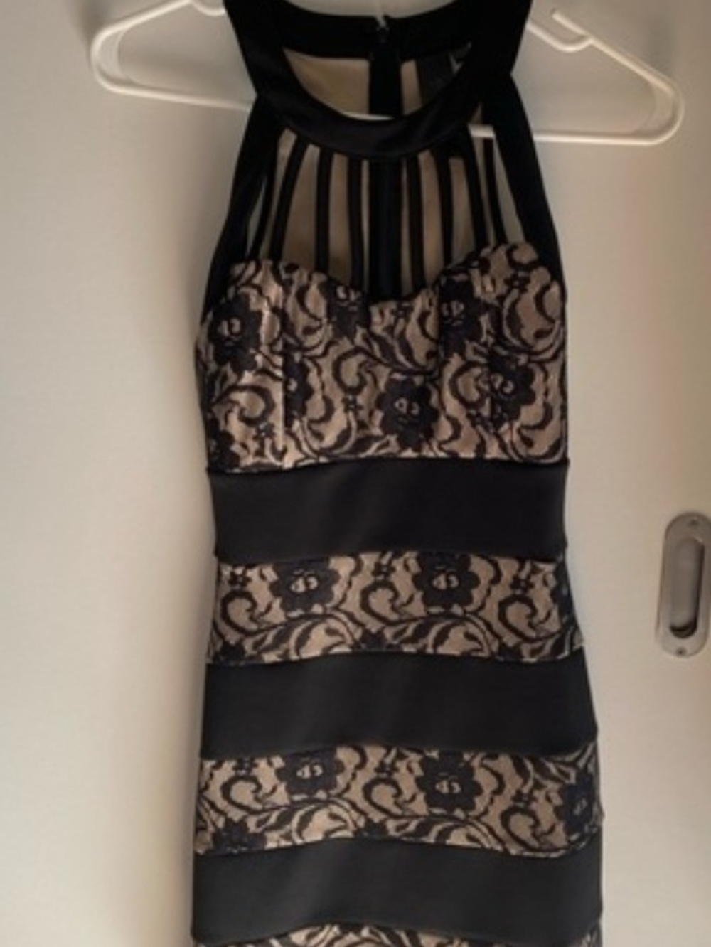 Trixxi Black and Beige Lace-Striped Halter Mini Dress  SIZE 3.